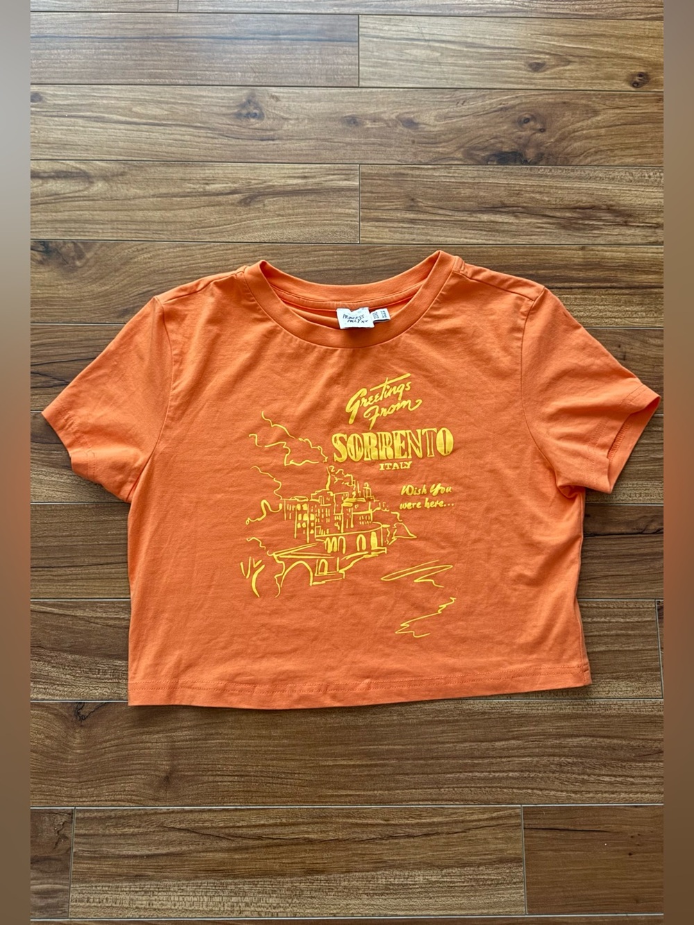 (NWOT)Princess Polly Orange Greetings From Sorrento Italy Graphic Crop Tee US 10